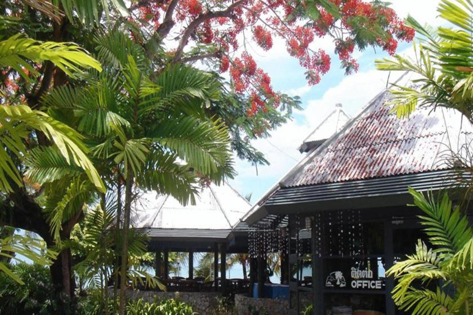 Bann Pae Cabana Hotel And Resort Klaeng Exterior photo